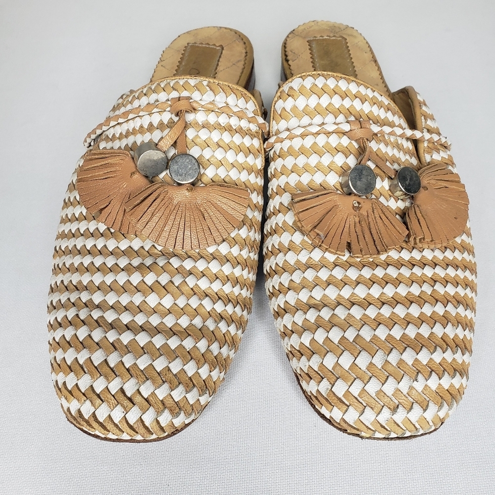 Franco Cuadra Chic Woven Tan and White Mules Casual Tassel - Picture 2 of 10